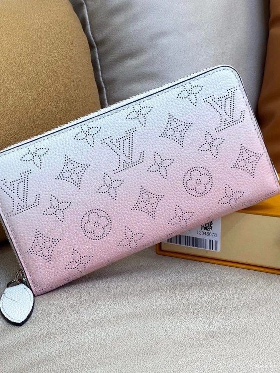 LOUIS ZIPPY WALLET VUITTON 0711